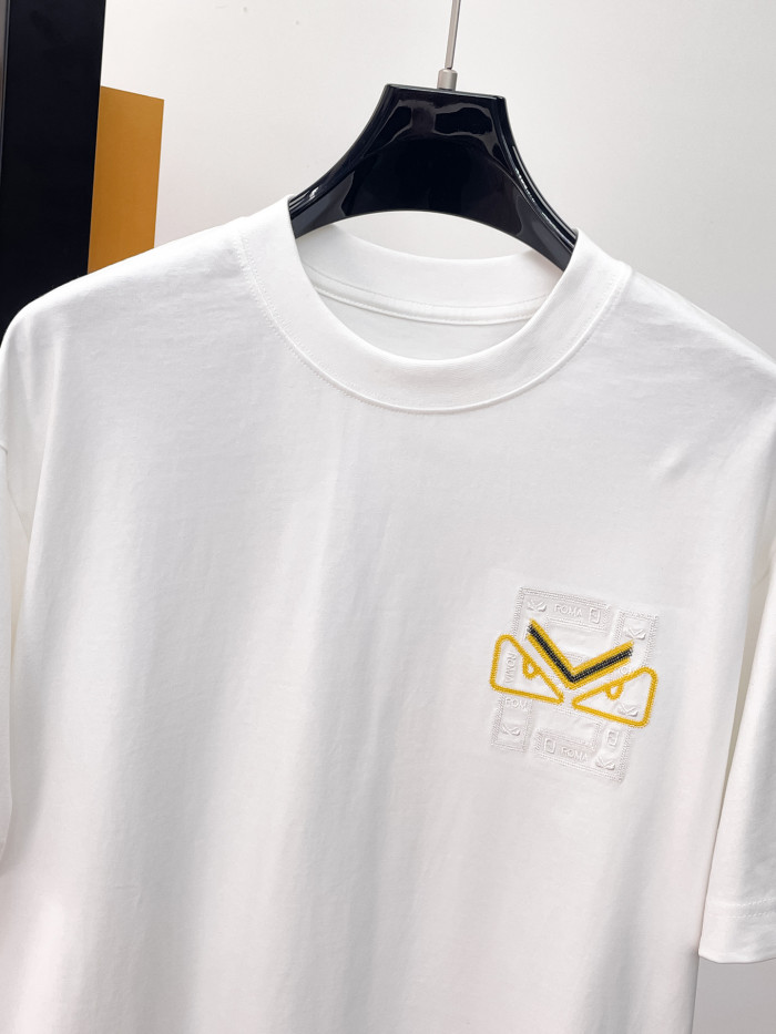 ☆超人気☆ 2026 フェンディ 新作 半袖Tシャツ 偽物