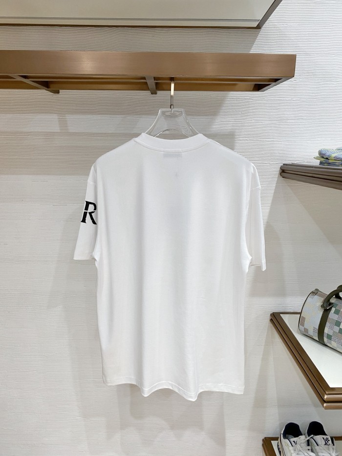 すぐ届く 2026 モンクレール 新作 半袖Tシャツ スーパーコピー