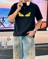 争奪戦 2026 フェンディ 新作 半袖Tシャツ コピー