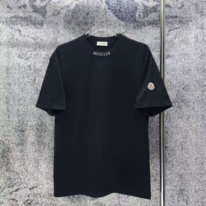 超希少！2026 モンクレール 新作 半袖Tシャツ スーパーコピー