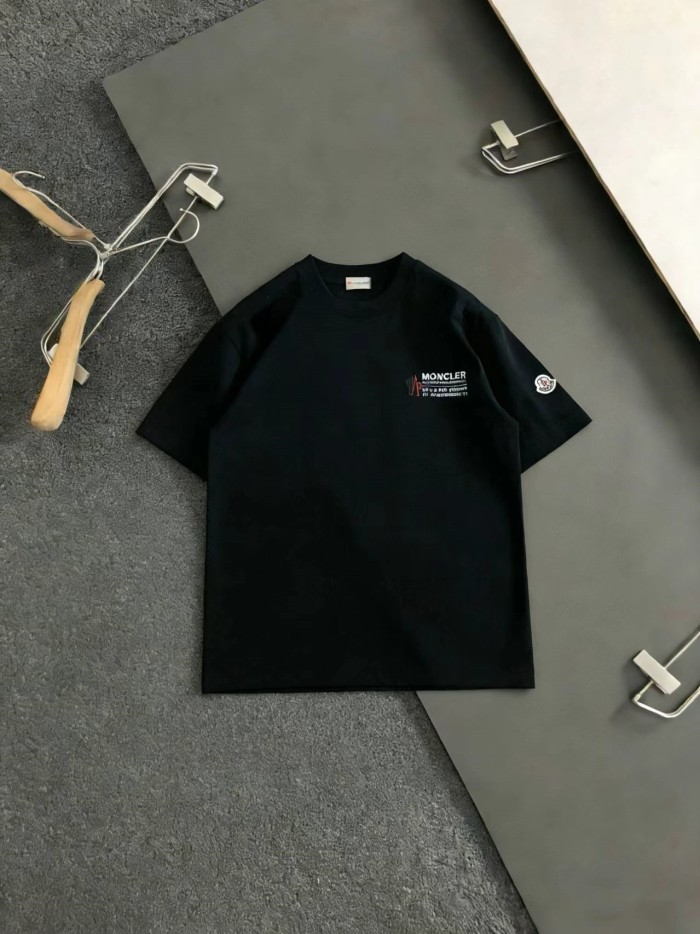 ☆超人気☆ 2026 モンクレール 新作 半袖Tシャツ コピー 2色
