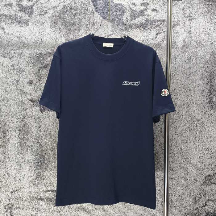 使い勝手良し 2026 モンクレール 新作 半袖Tシャツ コピー