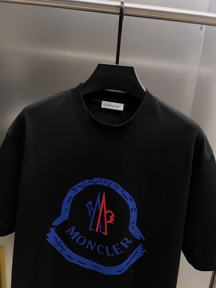 人気爆発☆ 2026 モンクレール 新作 半袖Tシャツ 偽物