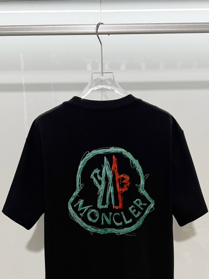 絶対欲しい！2026 モンクレール 新作 半袖Tシャツ コピー