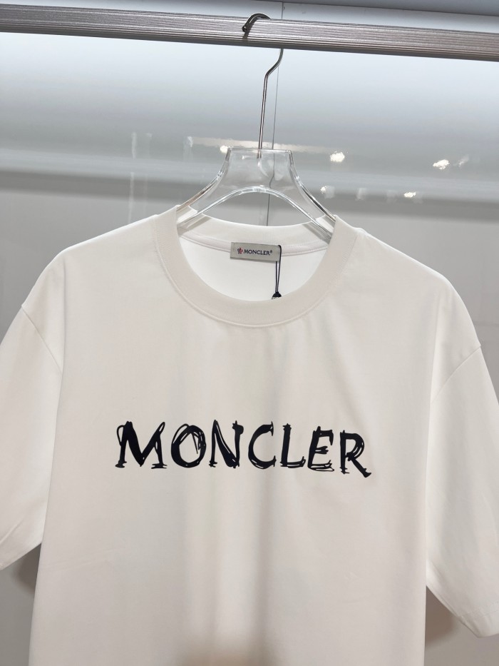 使い勝手良し 2026 モンクレール 新作 半袖Tシャツ スーパーコピー