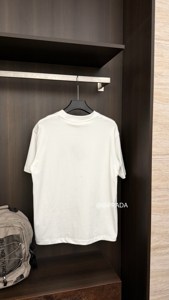 売上総額１位！2026 プラダ 新作 半袖Tシャツ コピー
