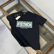 一目惚れ♪ 2026 フェンディ 新作 半袖Tシャツ 偽物