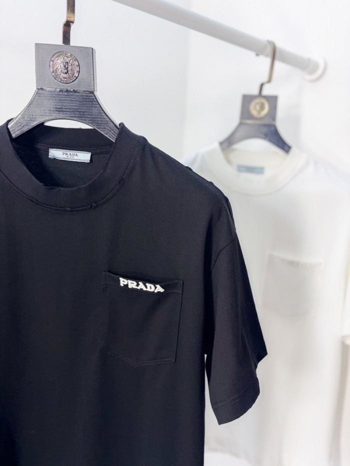 【使い勝手抜群】2026 プラダ 新作 半袖Tシャツ 偽物