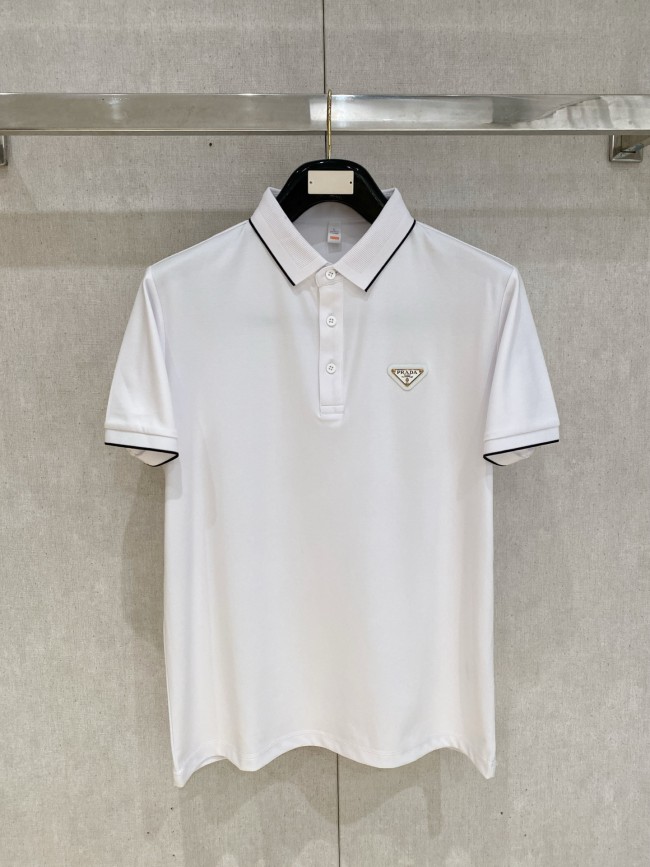 絶対欲しい!2026 プラダ 新作 半袖Tシャツ 偽物