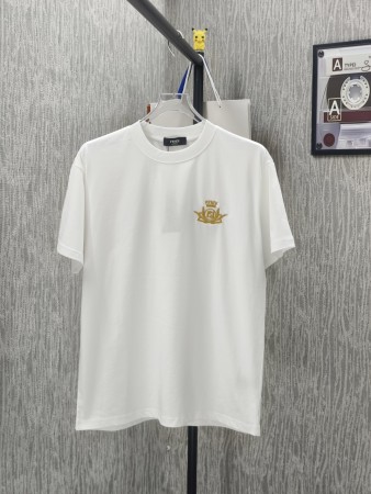 絶対欲しい！ 2026 フェンディ 新作 半袖Tシャツ コピー