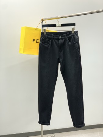 お洒落 2026 フェンディ 新作 ジーンズ 偽物
