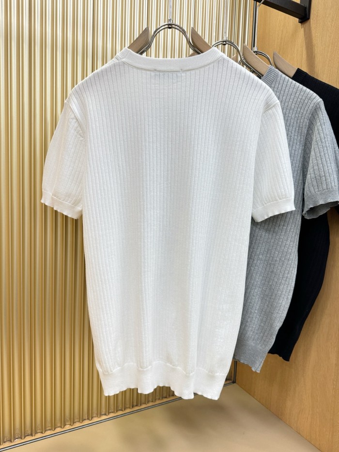 高品質 2026 プラダ 新作 半袖Tシャツ 偽物