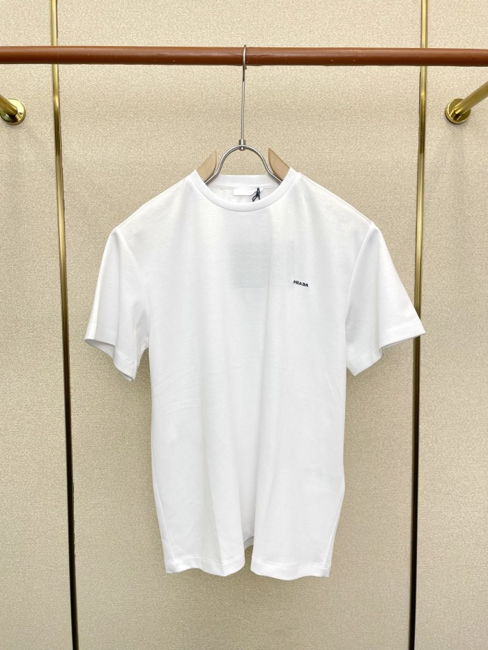 【使い勝手抜群】2026 プラダ 新作 半袖Tシャツ スーパーコピー 2色
