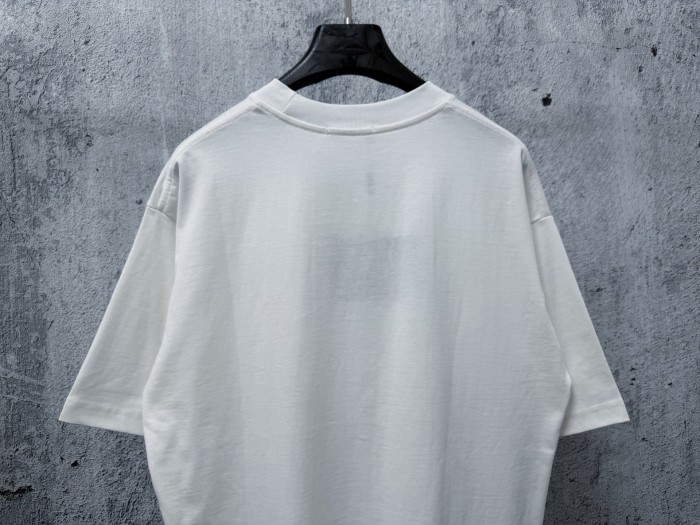絶対欲しい！2026 プラダ 新作 半袖Tシャツ コピー