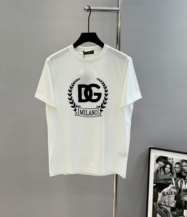 激安価格！2026 ドルチェ&ガッバーナ 新作 半袖Tシャツ コピー