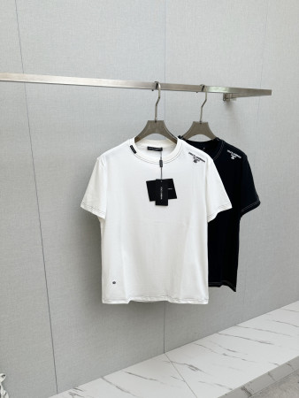 人気急上昇  2026 ドルチェ&ガッバーナ 新作 半袖Tシャツ コピー