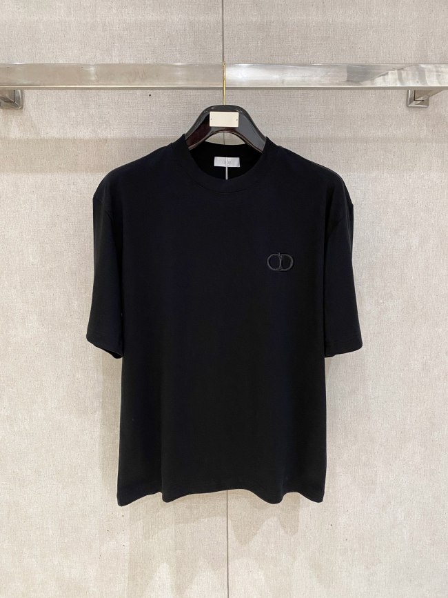 【大特価】2026 ディオール 新作 半袖Tシャツ 偽物