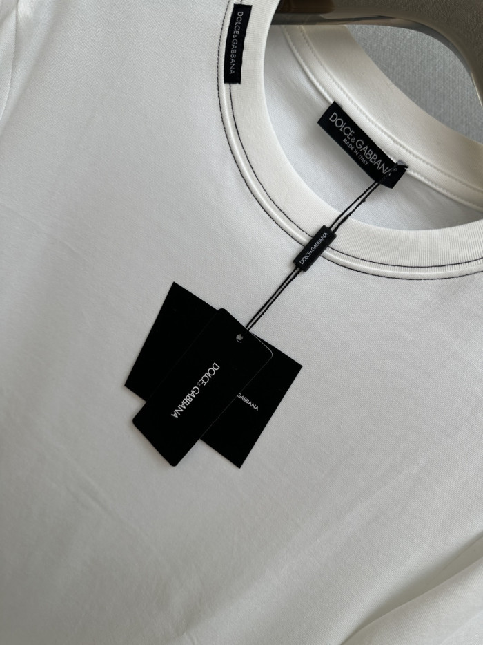 人気急上昇  2026 ドルチェ&ガッバーナ 新作 半袖Tシャツ コピー