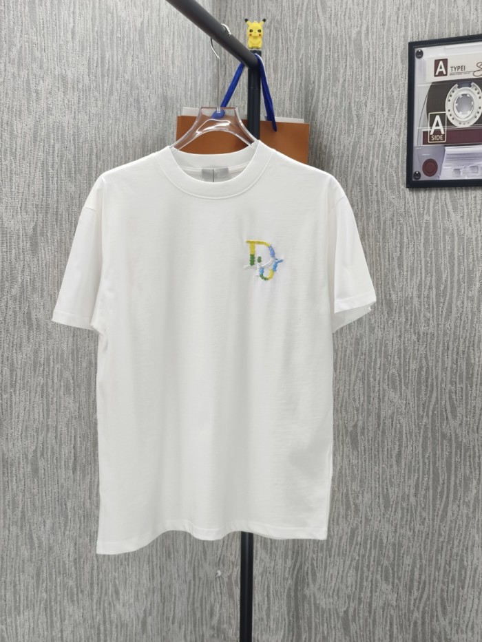 超希少！2026 ディオール 新作 半袖Tシャツ コピー