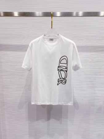 入手困難！2026 ディオール 新作 半袖Tシャツ スーパーコピー