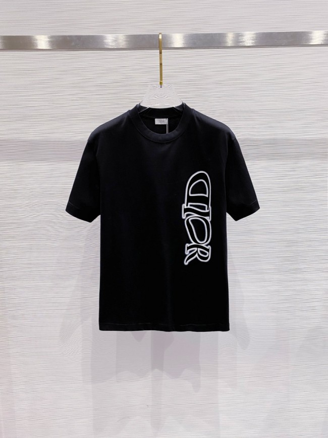 完売必至 2026 ディオール 新作 半袖Tシャツ 偽物