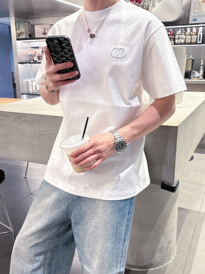 注目アイテム☆ 2026 ディオール 新作 半袖Tシャツ コピー