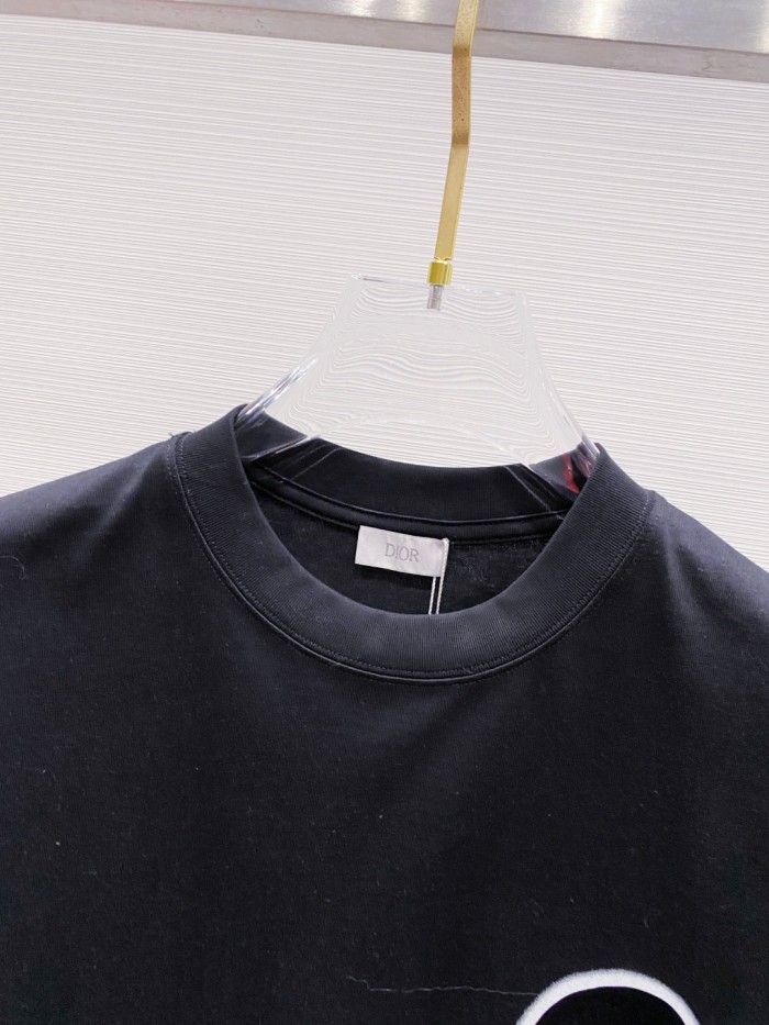 完売必至 2026 ディオール 新作 半袖Tシャツ 偽物