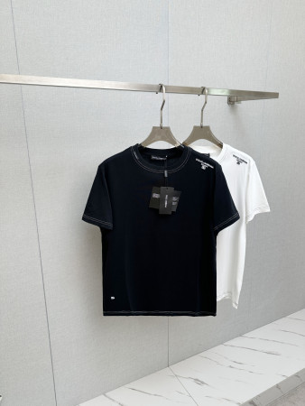 完売前に！ 2026 ドルチェ&ガッバーナ 新作 半袖Tシャツ 偽物