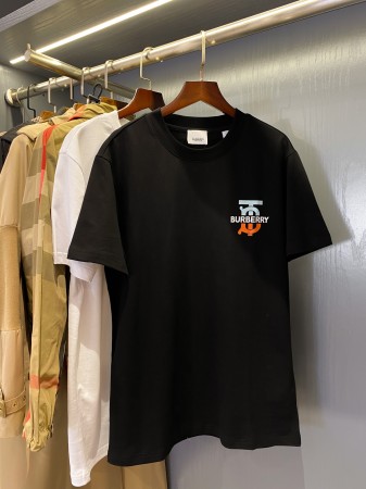 高品質 2026 バーバリー 新作 半袖Tシャツ スーパーコピー