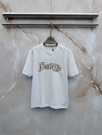 入手困難品！2026 バーバリー 新作 半袖Tシャツ スーパーコピー