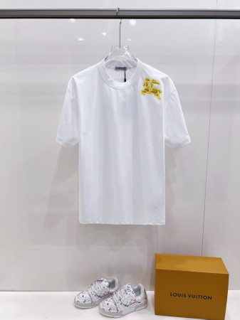 人気急上昇 2026 バーバリー 新作 半袖Tシャツ スーパーコピー