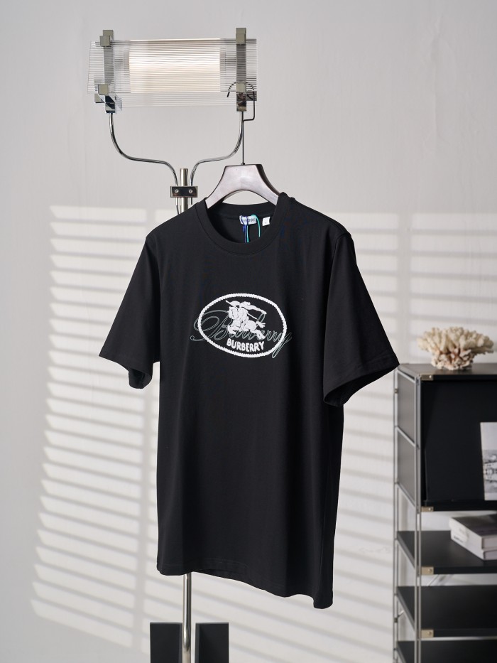 ☆超人気☆ 2026 バーバリー 新作 半袖Tシャツ 偽物