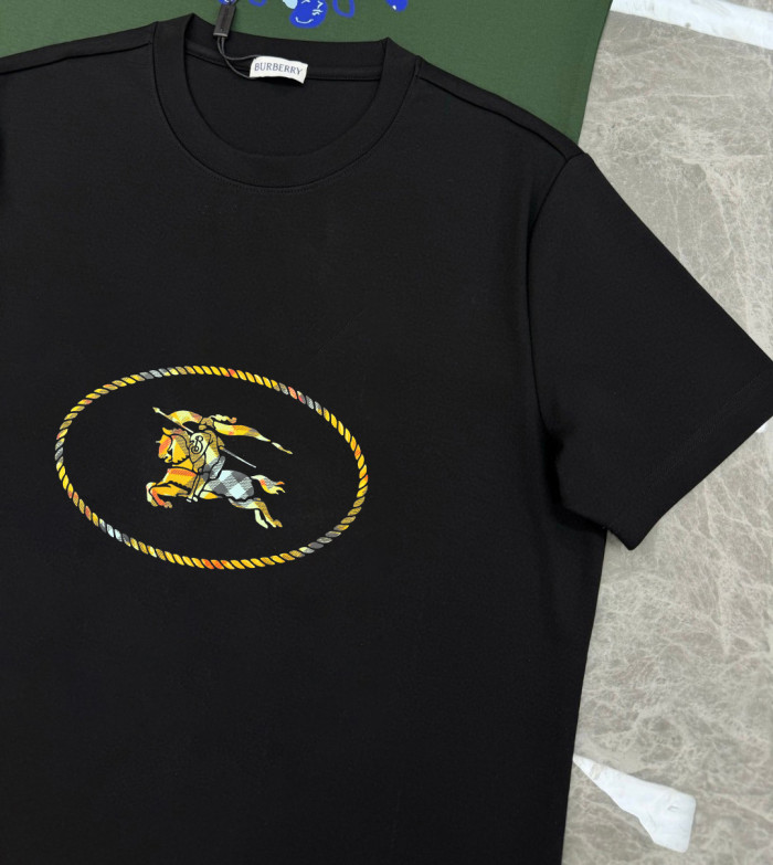 絶対欲しい！2026 バーバリー 新作 半袖Tシャツ コピー