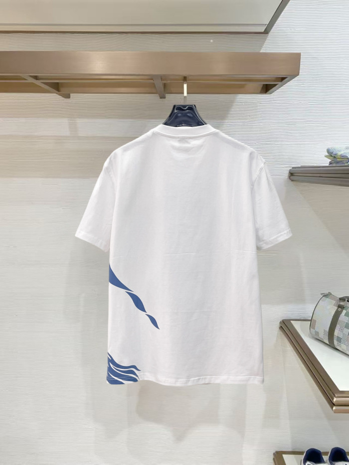 人気急上昇 2026 バーバリー 新作 半袖Tシャツ 偽物