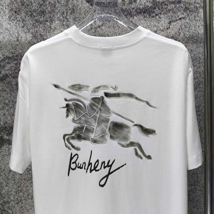 【大特価】2026 バーバリー 新作 半袖Tシャツ 偽物