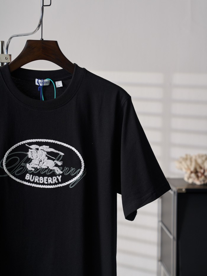 ☆超人気☆ 2026 バーバリー 新作 半袖Tシャツ 偽物