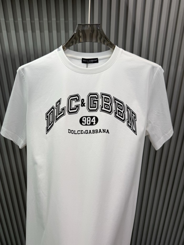 ☆超人気☆ 2026 ドルチェ&ガッバーナ 新作 半袖Tシャツ スーパーコピー