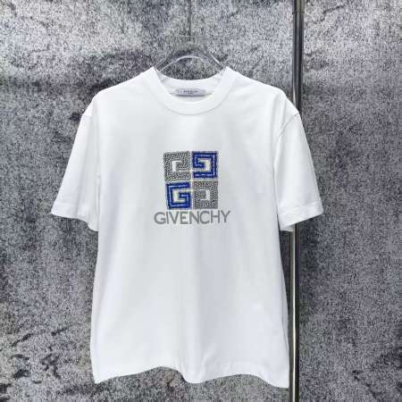 注目度抜群！ 2026 ジバンシー 新作 半袖Tシャツ コピー