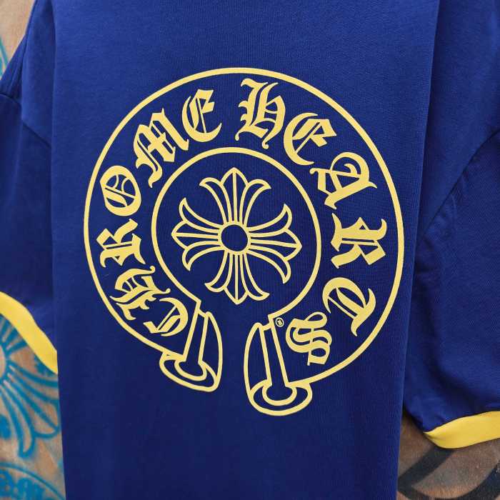 入手困難！2026 クロムハーツ 新作 半袖Tシャツ コピー