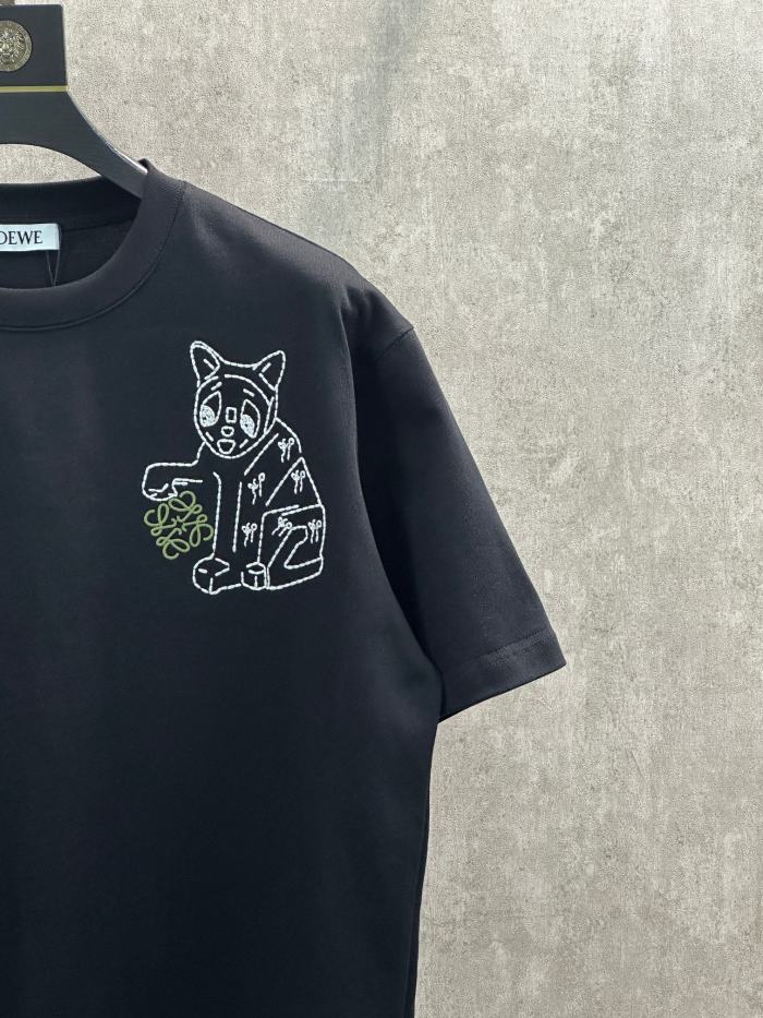 超希少！2026 ロエベ 新作 半袖Tシャツ 偽物