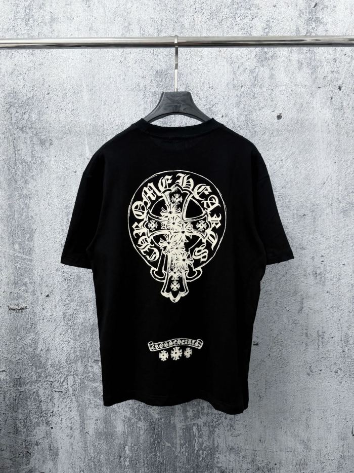 累積売上総額第１位！2026 クロムハーツ 新作 半袖Tシャツ スーパーコピー