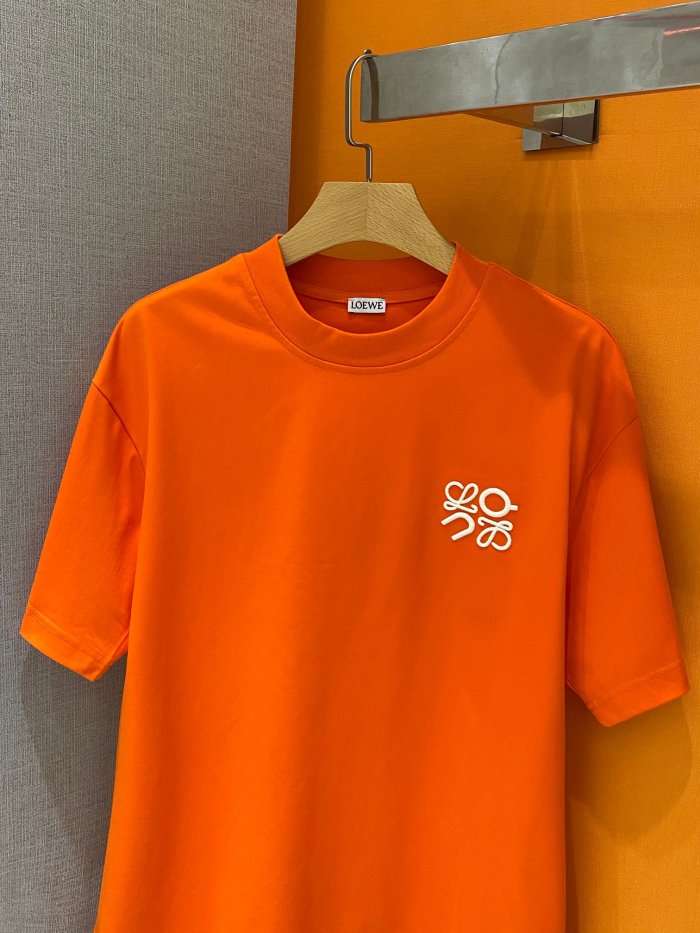 絶対欲しい！2026 ロエベ 新作 半袖Tシャツ コピー