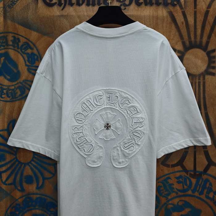新色登場☆ 2026 クロムハーツ 新作 半袖Tシャツ 偽物