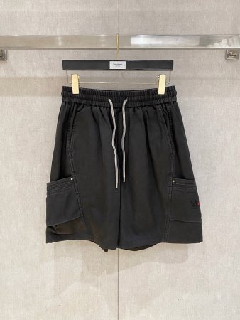 おすすめ 2026 バレンシアガ 新作 ショートパンツ 偽物