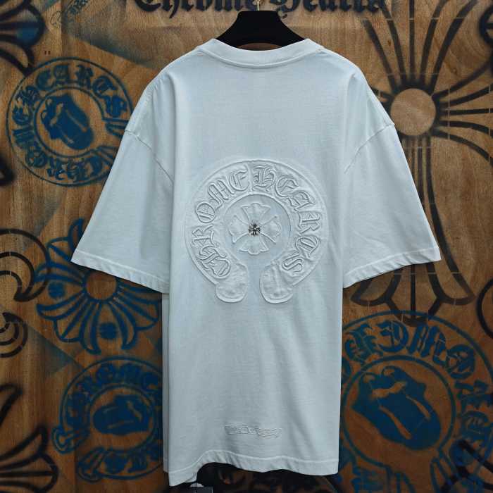 新色登場☆ 2026 クロムハーツ 新作 半袖Tシャツ 偽物