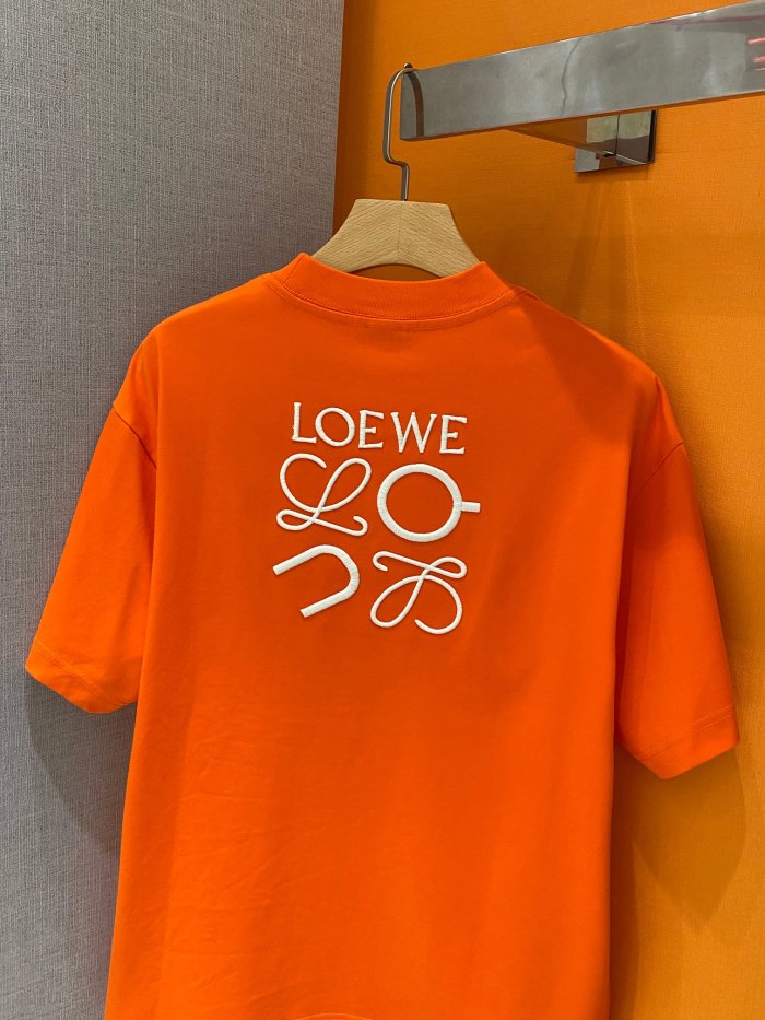 絶対欲しい！2026 ロエベ 新作 半袖Tシャツ コピー
