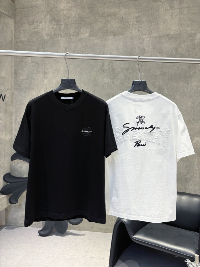 送料込 2026 ジバンシー 新作 半袖Tシャツ コピー  2色