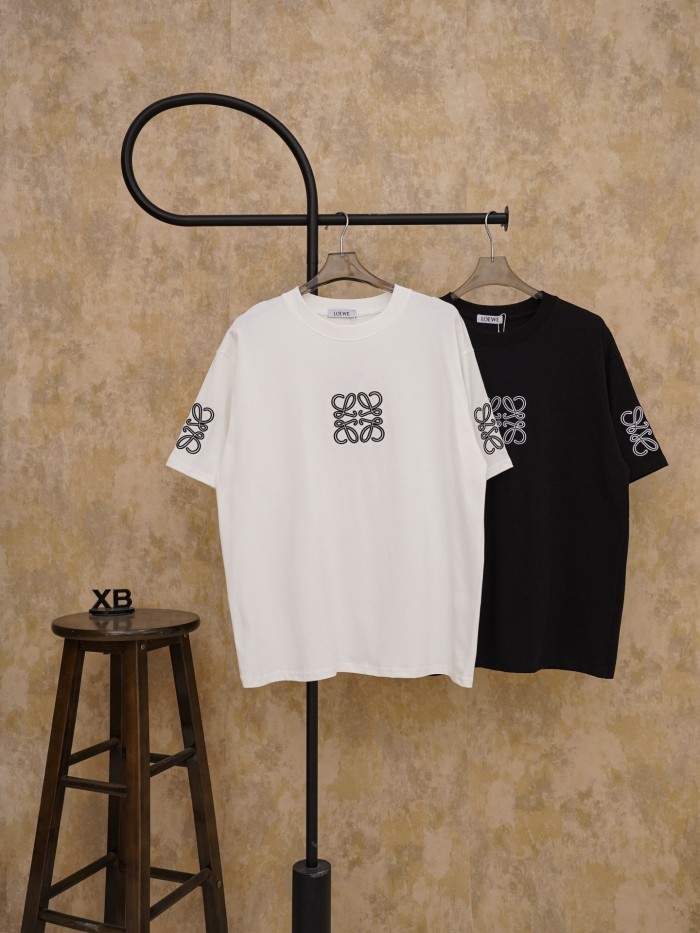注目アイテム☆ 2026 ロエベ 新作 半袖Tシャツ スーパーコピー
