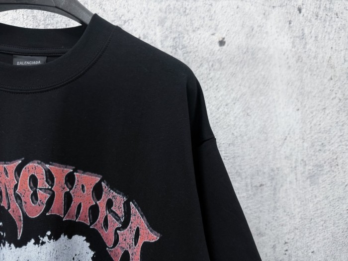 完売必至 2026 バレンシアガ 新作 半袖Tシャツ スーパーコピー