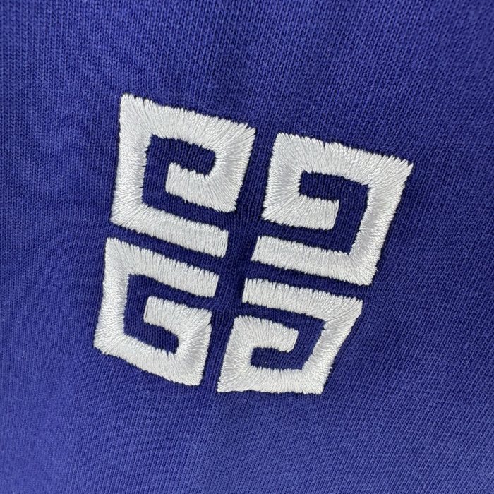 お洒落 2026 ジバンシー 新作 半袖Tシャツ 偽物